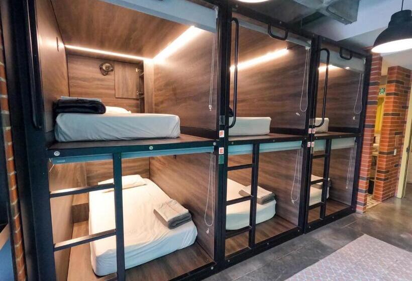 הוסטל Masaya Medellin