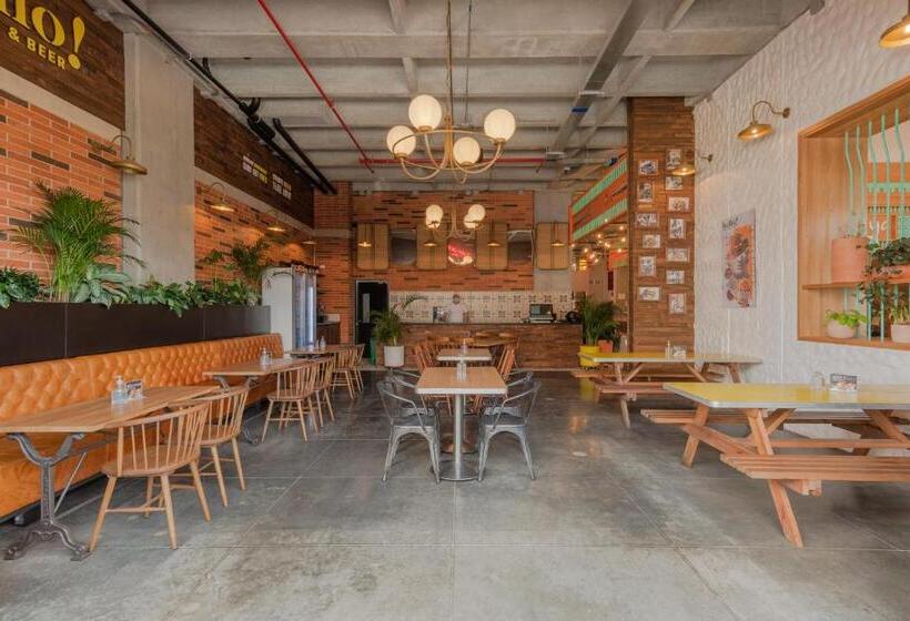 הוסטל Masaya Medellin