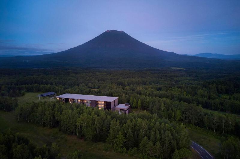 בית מלון כפרי Higashiyama Niseko Village, A Ritzcarlton Reserve
