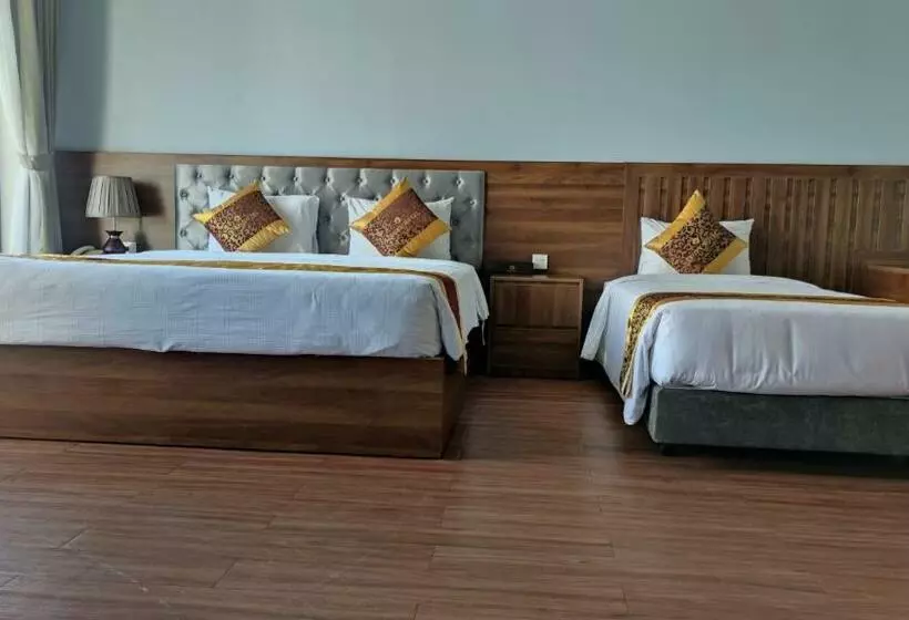 هتل Ivory Phu Yen