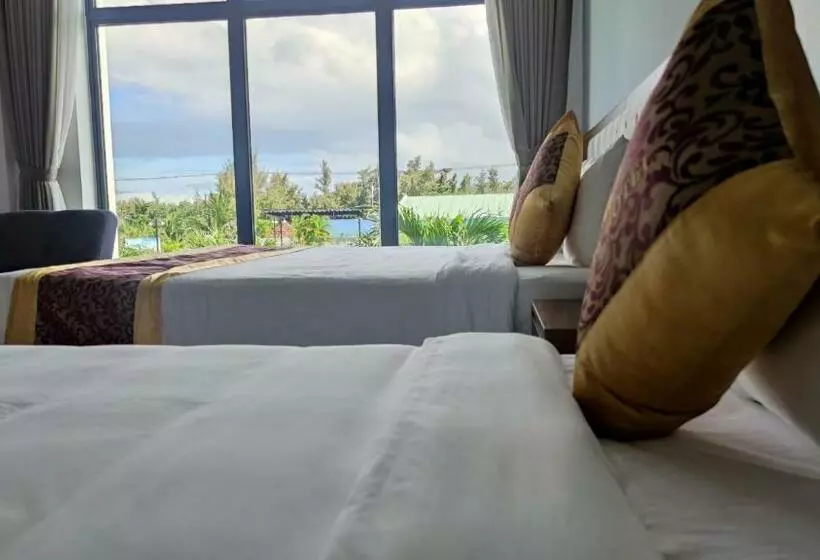 هتل Ivory Phu Yen