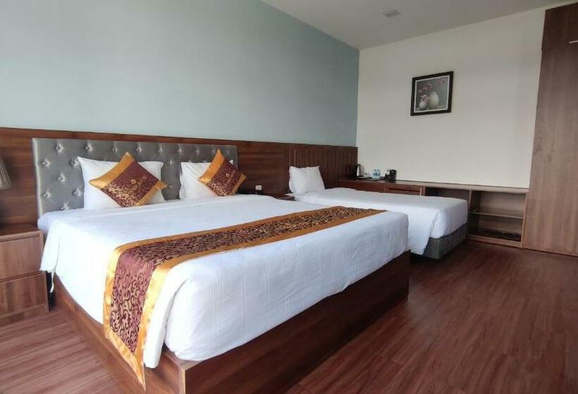 هتل Ivory Phu Yen