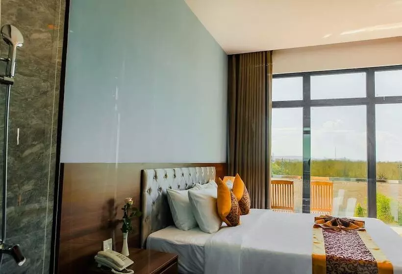 هتل Ivory Phu Yen