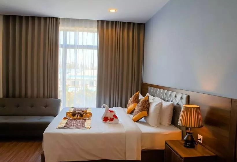 هتل Ivory Phu Yen