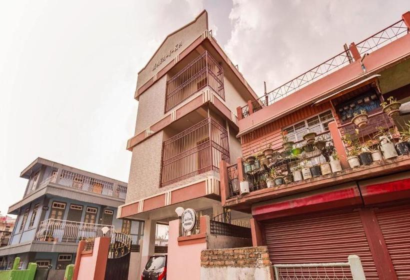 Отель Oyo 74137 Wonder Hill Guest House