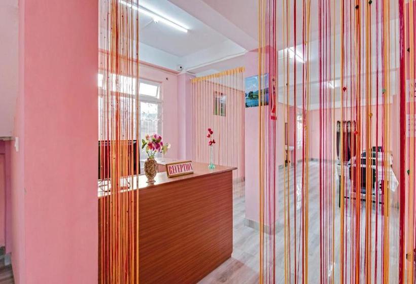 Отель Oyo 74137 Wonder Hill Guest House