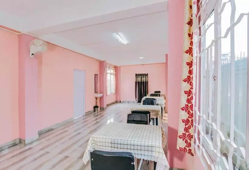 Hotelli Oyo 74137 Wonder Hill Guest House