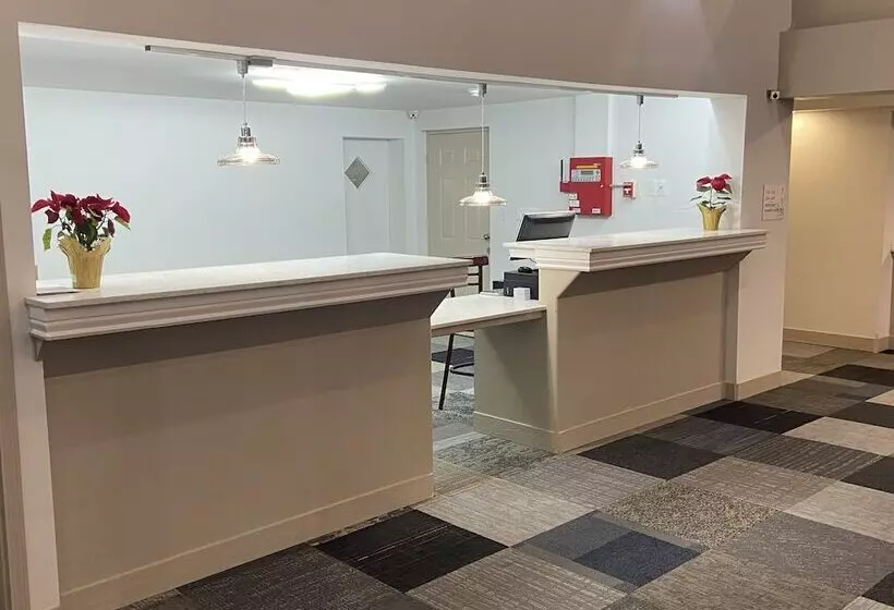 Hotelli University Inn Of Carbondale