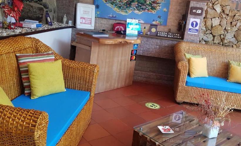 هتل Hostal Antawara Tayrona