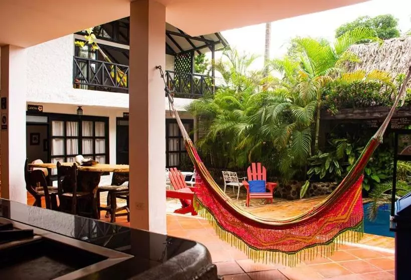 Hotelli Hostal Antawara Tayrona