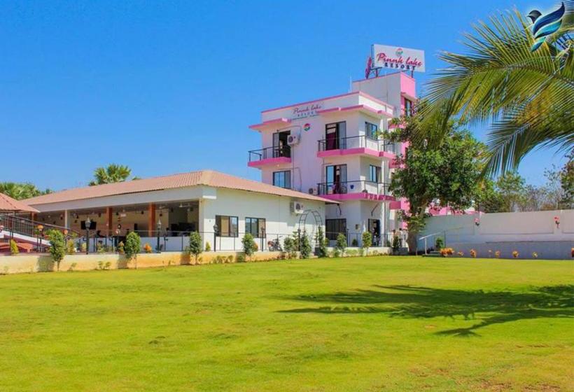 Отель Pinnk Lake Resort And Bar