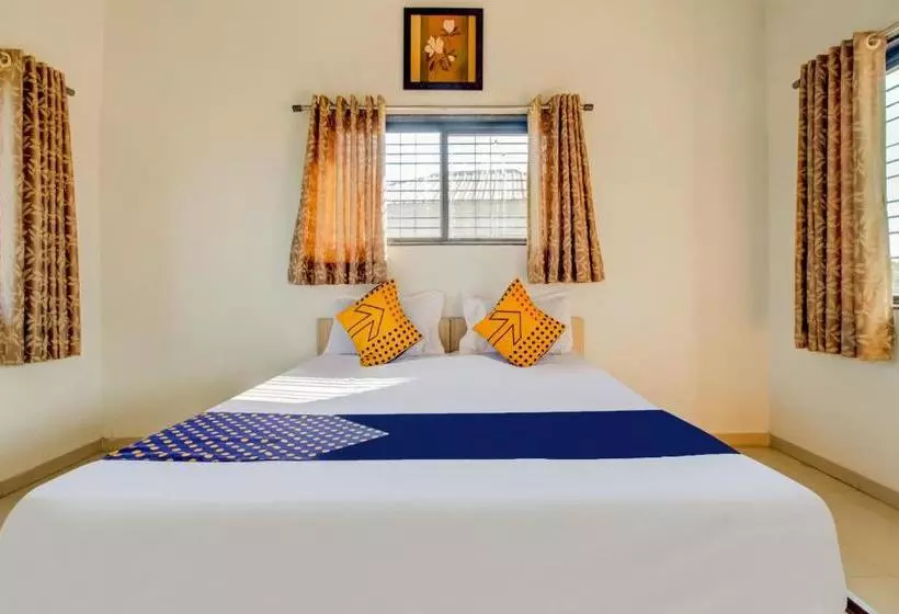 ホテル Spot On 67971 Mango Resorts