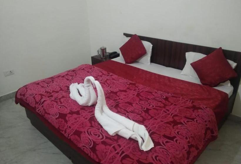 Hotel The Ananya Palace Rishikesh