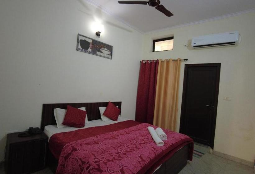 Hotel The Ananya Palace Rishikesh