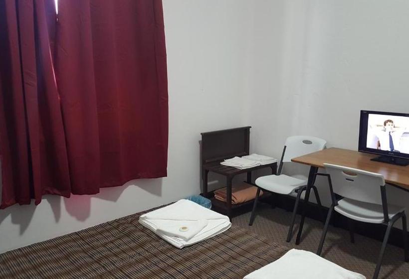 فندق على الطريق Royal Tenterfield