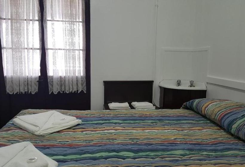 فندق على الطريق Royal Tenterfield