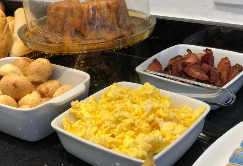 پانسیون Sofia's On The Beach