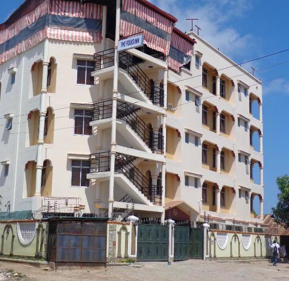 پانسیون The Folks Inn