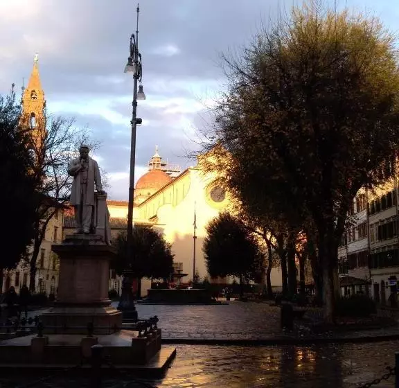 تختخواب و صبحانه Althea Rooms