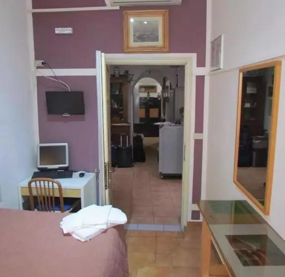 تختخواب و صبحانه Althea Rooms