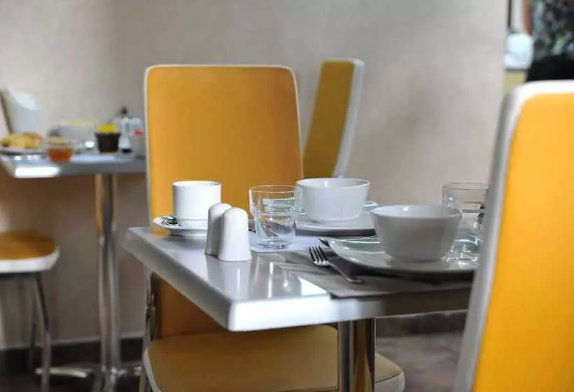 Hotelli Acropolis Museum Boutique