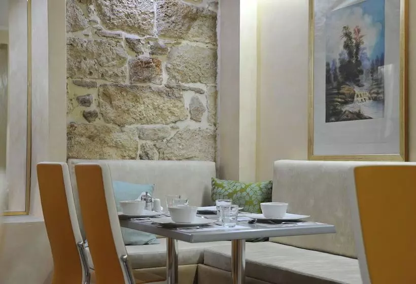 Hotelli Acropolis Museum Boutique