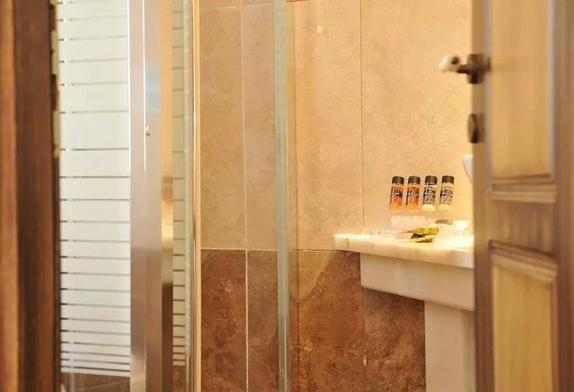 Hotelli Acropolis Museum Boutique