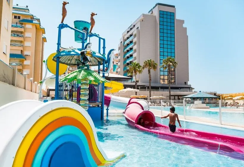 هتل Bakour La Manga Splash