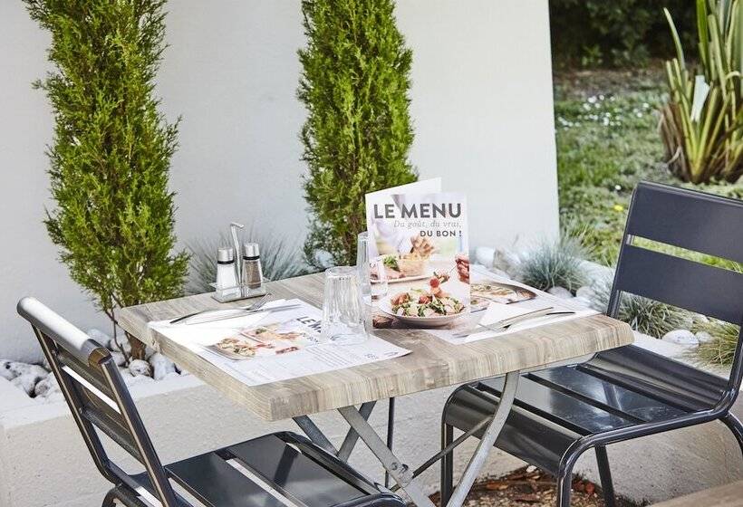 בית מלון כפרי Campanile Bordeaux Est  Artigues