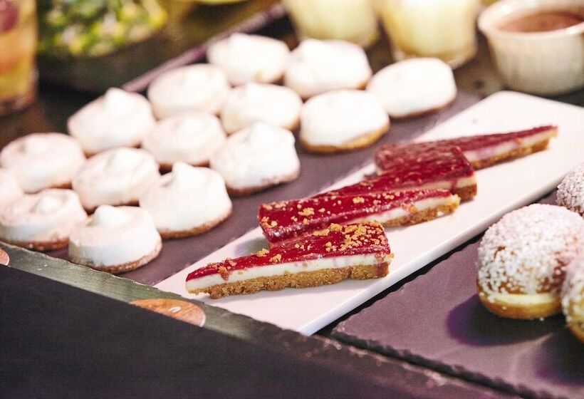 בית מלון כפרי Campanile Bordeaux Est  Artigues