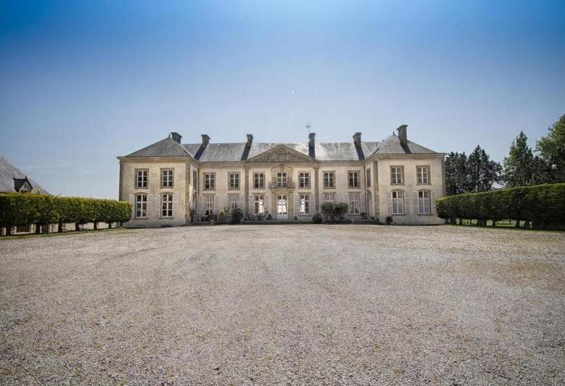 Отель Hôtel Du Château De Quinéville