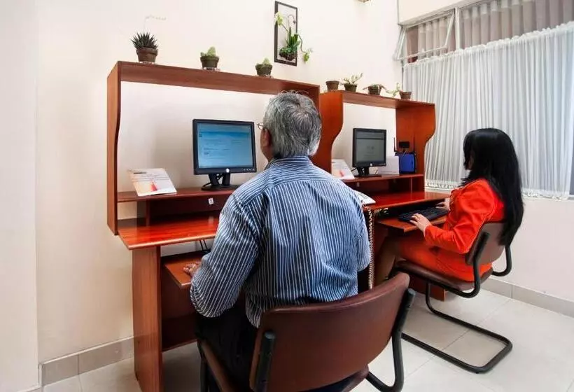 فندق Fernando Plaza