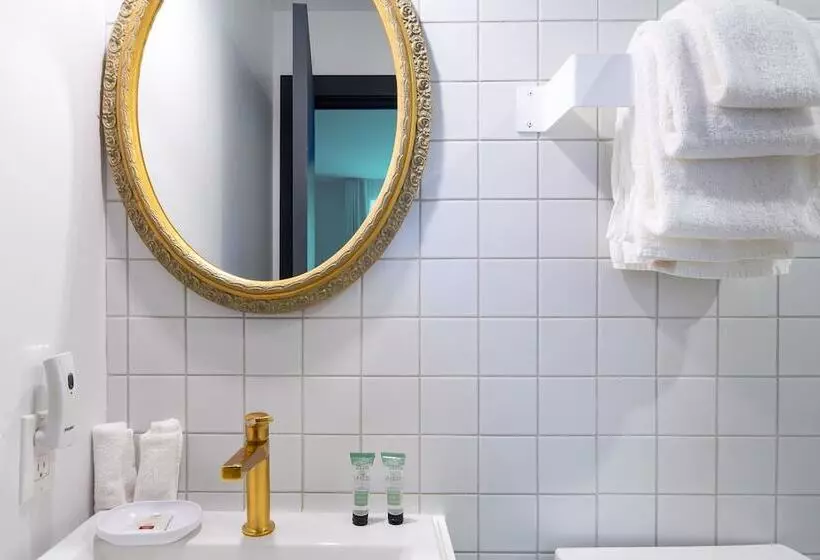 هتل Hôtel Du Jardin   Par Les Lofts Vieux Québec
