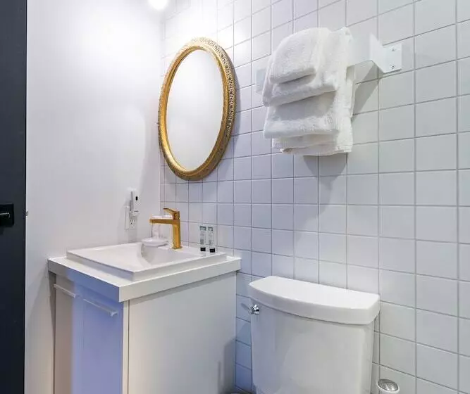 هتل Hôtel Du Jardin   Par Les Lofts Vieux Québec