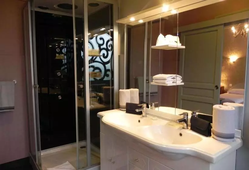 호텔 Le Pont Napoléon Moissac