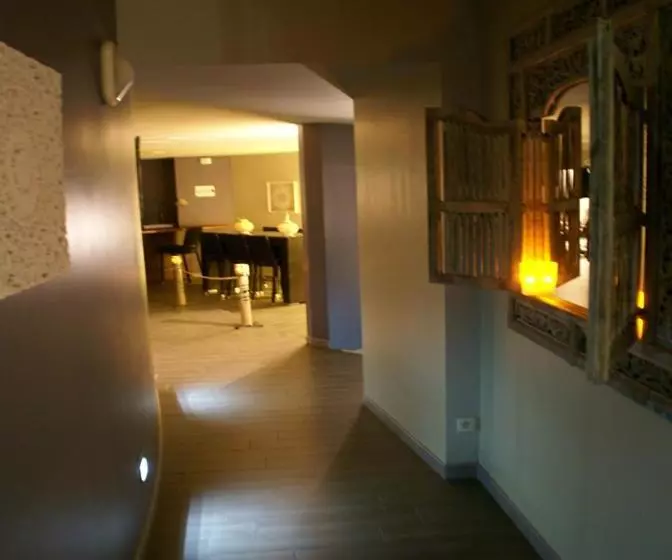 호텔 Le Pont Napoléon Moissac