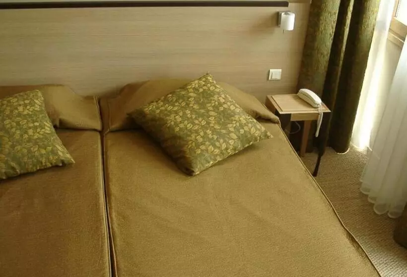 בית מלון כפרי Les Esclargies