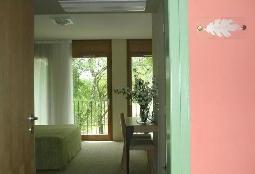 בית מלון כפרי Les Esclargies