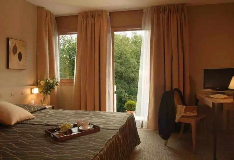 בית מלון כפרי Les Esclargies