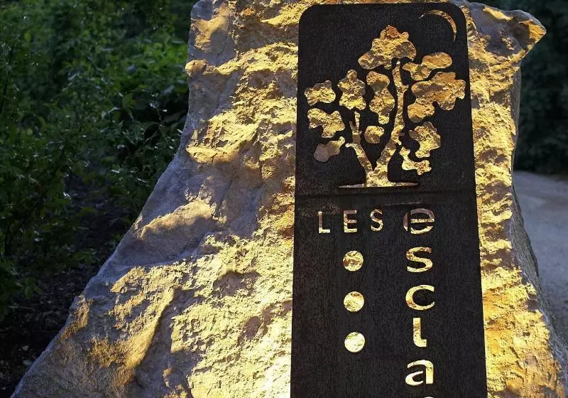 בית מלון כפרי Les Esclargies