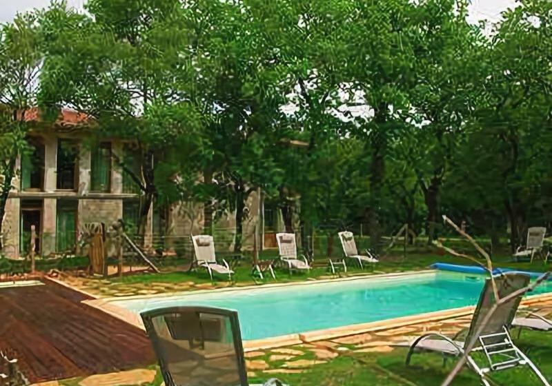 בית מלון כפרי Les Esclargies