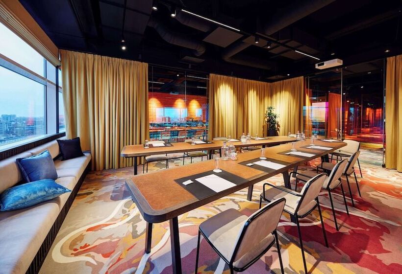 Lindner Hotel Antwerp, Part Of Jdv By Hyatt