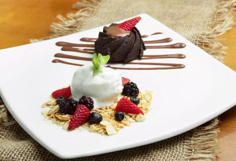 Oceania Park Hotel Spa & Convention