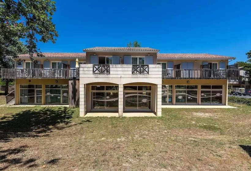 Отель Vacanceole  Le Domaine Du Golf D Albret