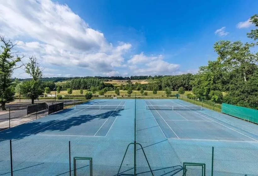 Отель Vacanceole  Le Domaine Du Golf D Albret