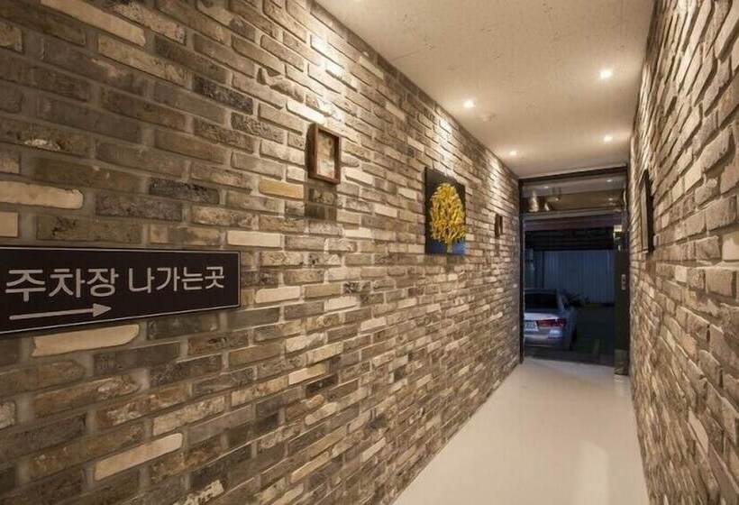 Hotel Yeogiuhtte Pohang Mundeok