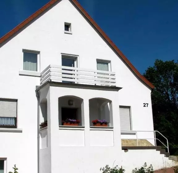 ホテル Gästehaus Perrin