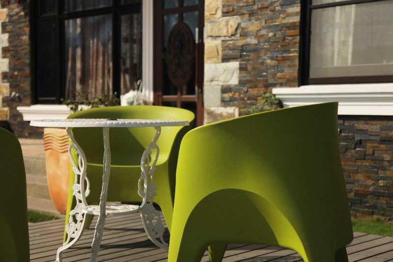 هتل Happiness Pass On