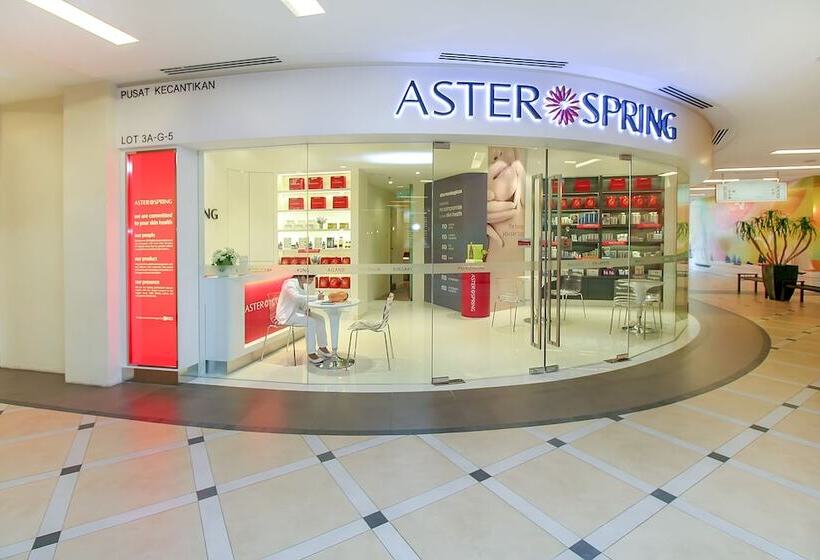 هتل Home Suites By Marina