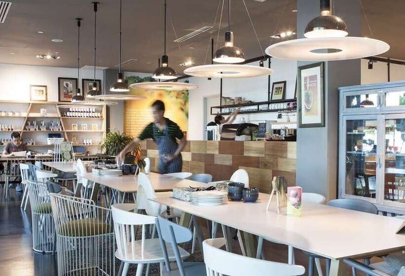 هتل Home Suites By Marina